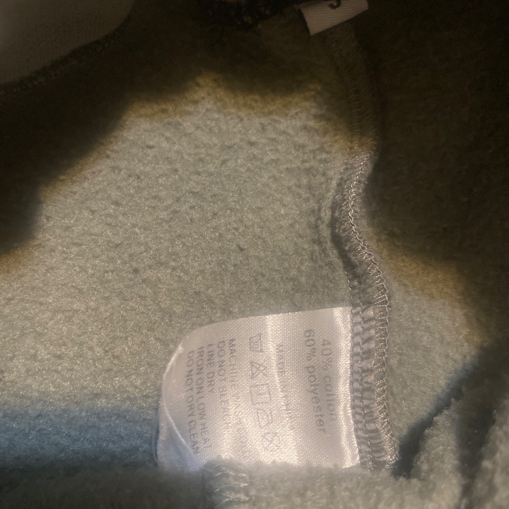 Women’s sweats - Picture 3 of 3